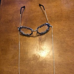 Black rhinestone & flower chain sunglasses